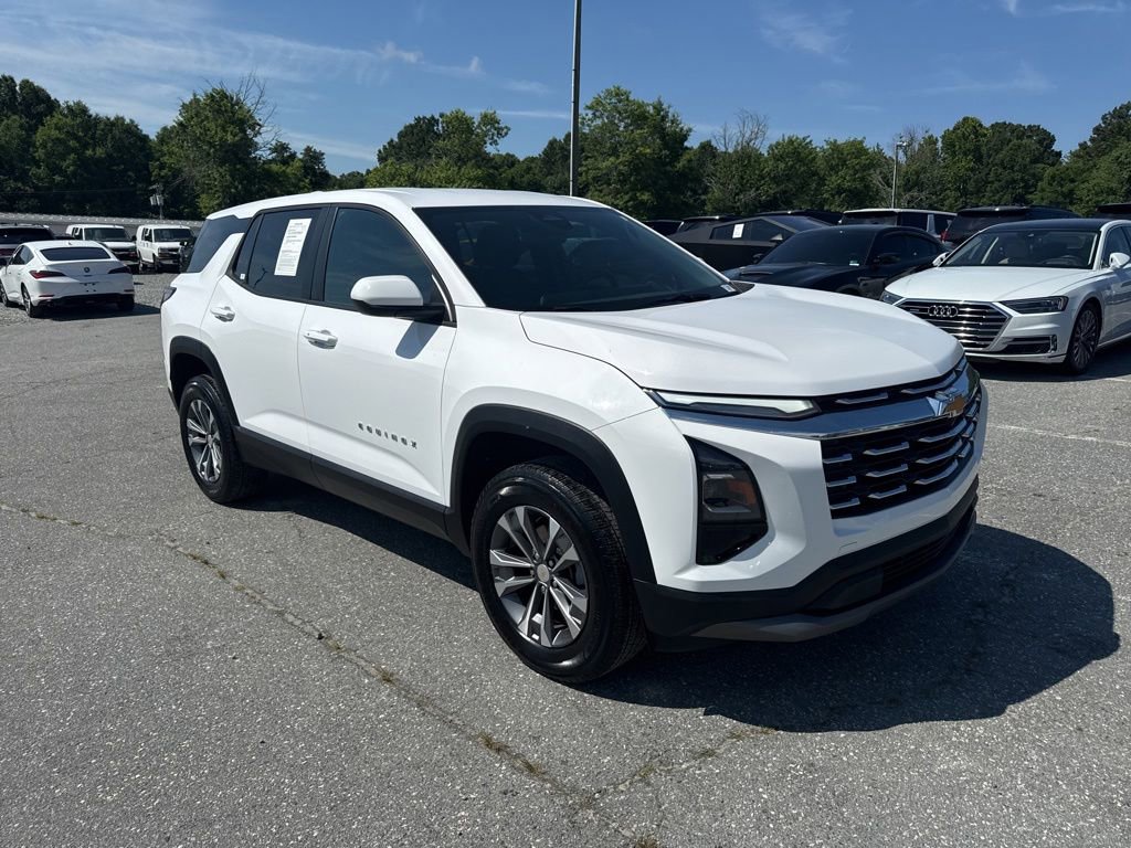 Used 2026 Chevrolet Equinox LT FWD image 6