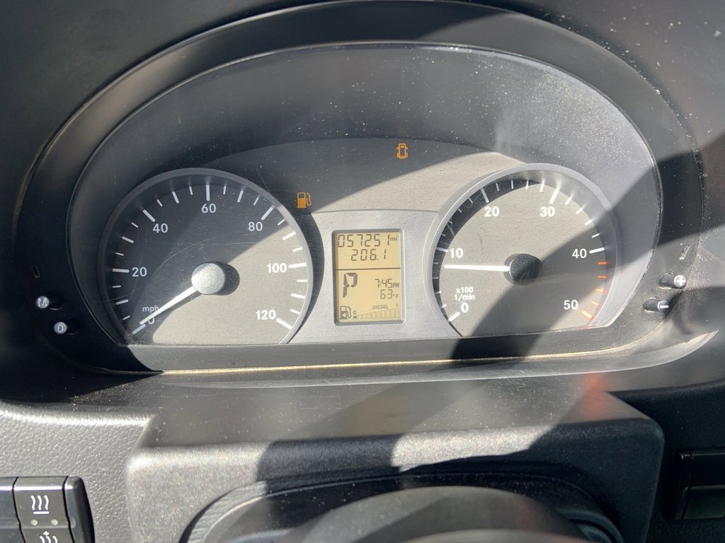 Used 2016 Mercedes-Benz Sprinter 2500 image 9