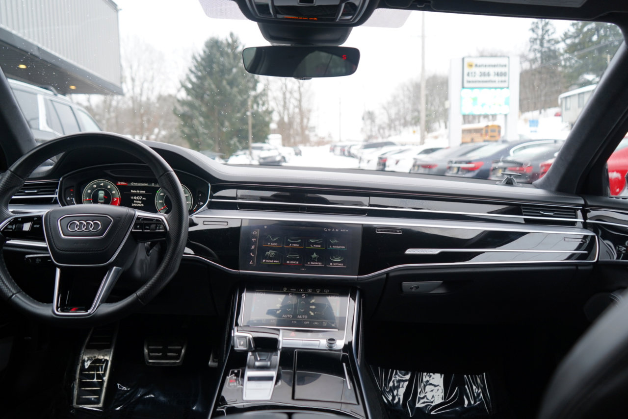 Used 2022 Audi S8 w/ S8 Comfort Plus Package image 53