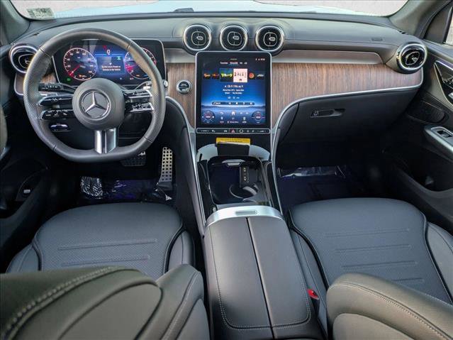 Used 2026 Mercedes-Benz GLC 300 4MATIC image 17