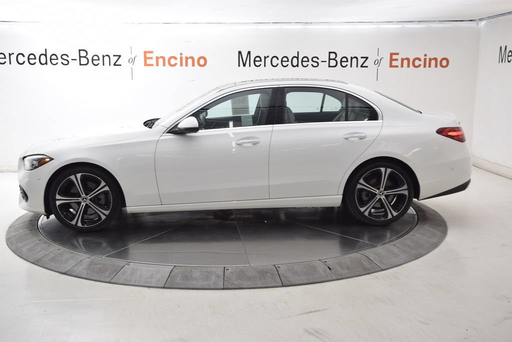 Used 2023 Mercedes-Benz C 300 Sedan image 3