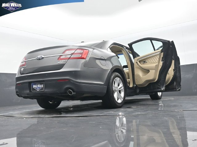 Used 2015 Ford Taurus SEL w/ Equipment Group 201A FWD image 29