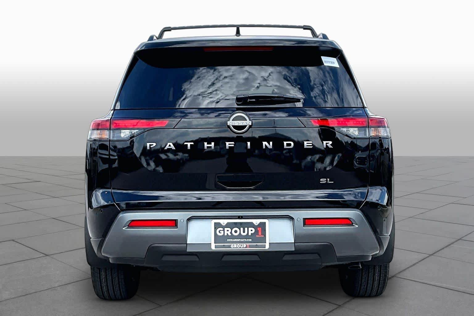 New 2026 Nissan Pathfinder SL FWD image 4