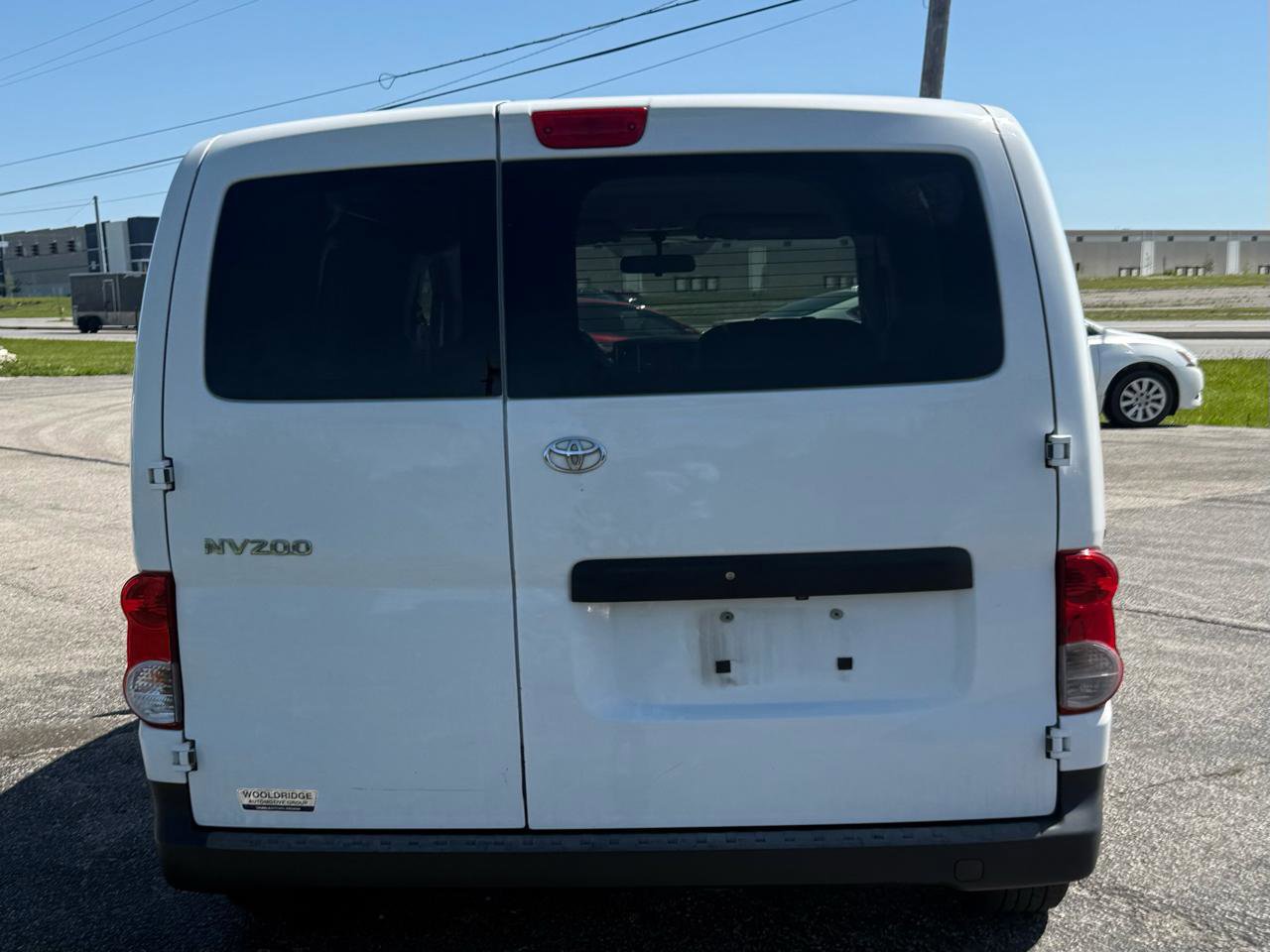 Used 2019 Nissan NV200 S w/ Back Door Glass Package FWD image 3