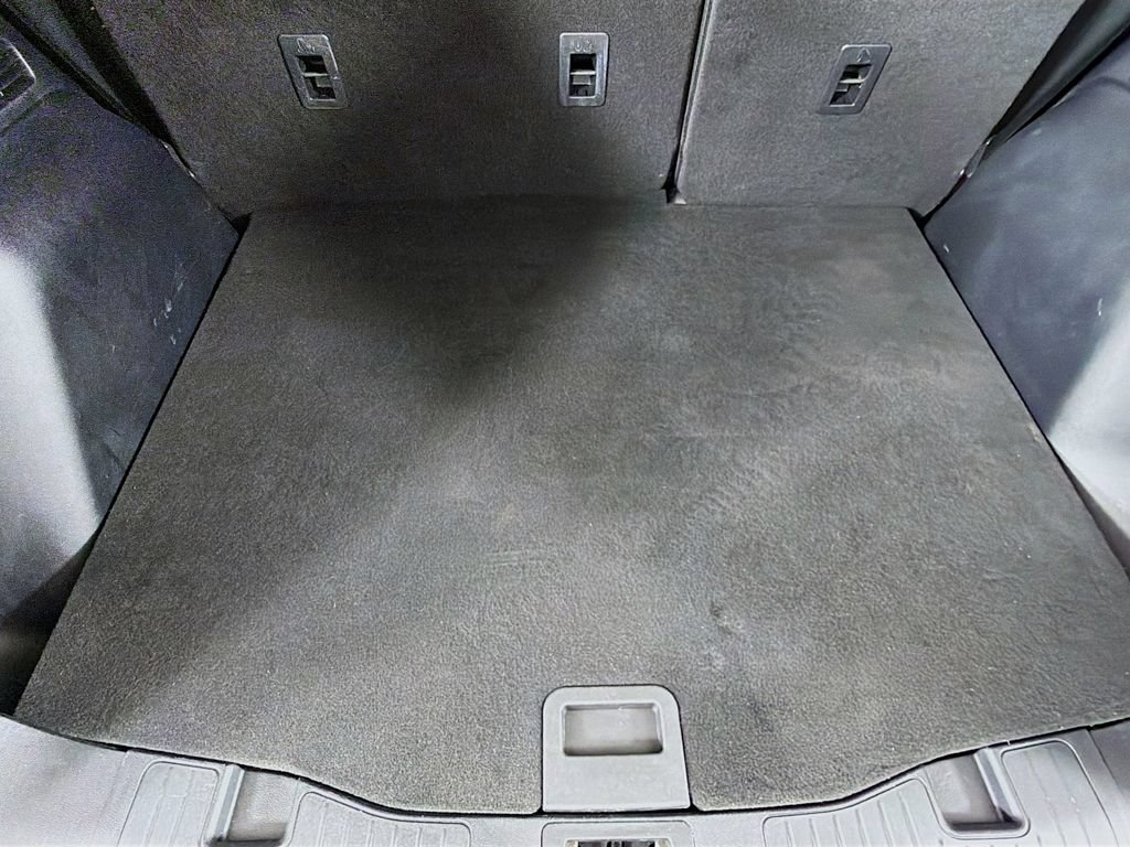 Used 2024 Ford Escape ST-Line w/ Tech Pack #1 AWD/4WD image 17