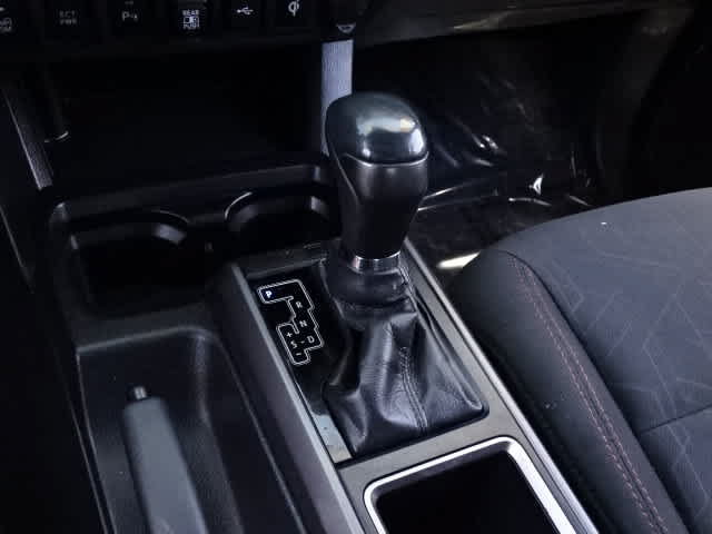 Certified 2020 Toyota Tacoma TRD Sport w/ Technology Package RWD image 33