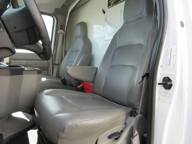 Used 2022 Ford E-350 and Econoline 350 Super Duty RWD image 24