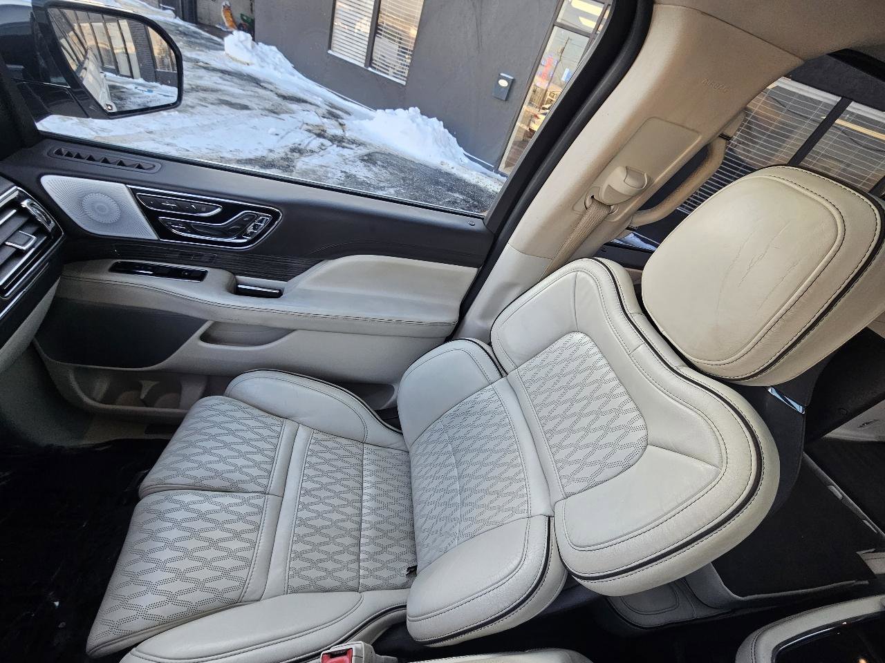 Used 2018 Lincoln Navigator L Black Label w/ Cargo Package AWD/4WD image 43