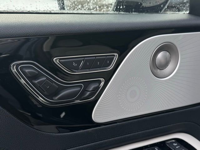 New 2026 Lincoln Aviator Reserve image 13