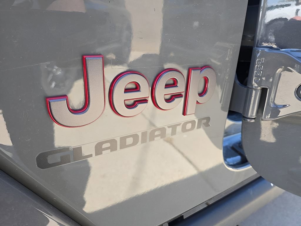 Used 2021 Jeep Gladiator Rubicon w/ LED Lighting Group AWD/4WD image 37