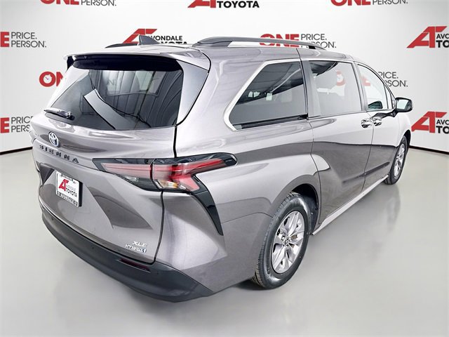 Certified 2023 Toyota Sienna XLE image 7
