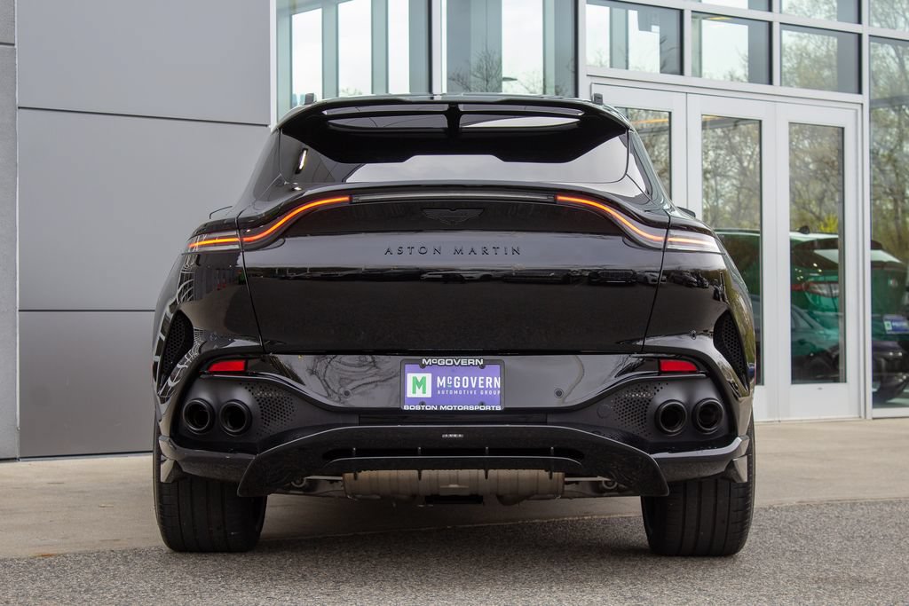 Used 2025 Aston Martin DBX 707 AWD/4WD image 9
