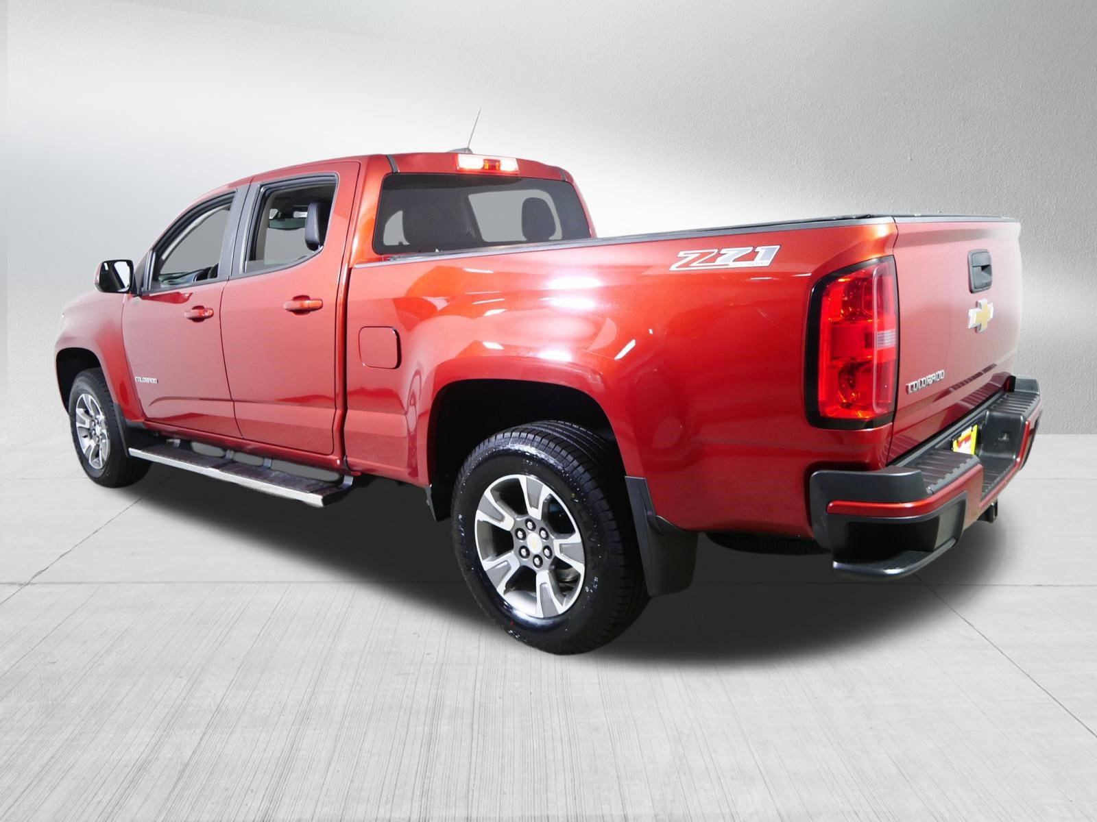 Used 2015 Chevrolet Colorado Z71 AWD/4WD image 5