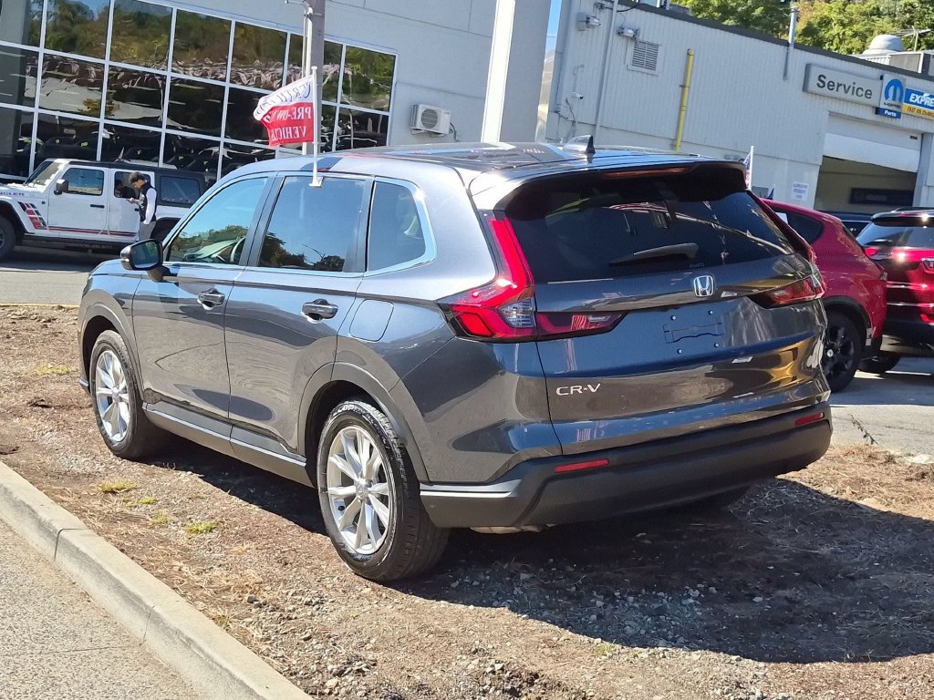 Used 2025 Honda CR-V EX image 8