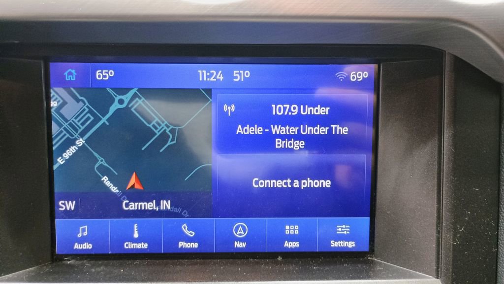 Used 2022 Ford Mustang Premium w/ Ford Safe & Smart Package image 17