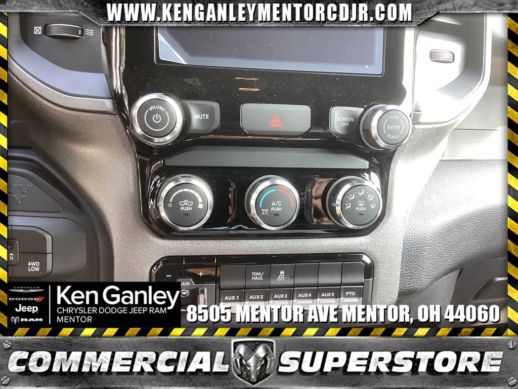 New 2025 RAM 3500 Tradesman w/ Chrome Appearance Group AWD/4WD image 12
