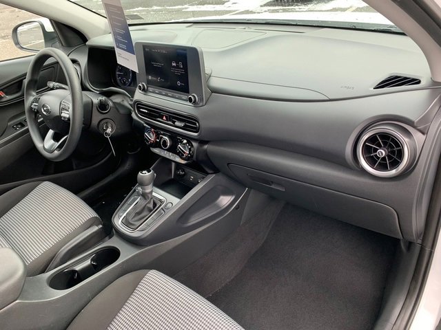 Certified 2023 Hyundai Kona SE w/ Cargo Package image 11