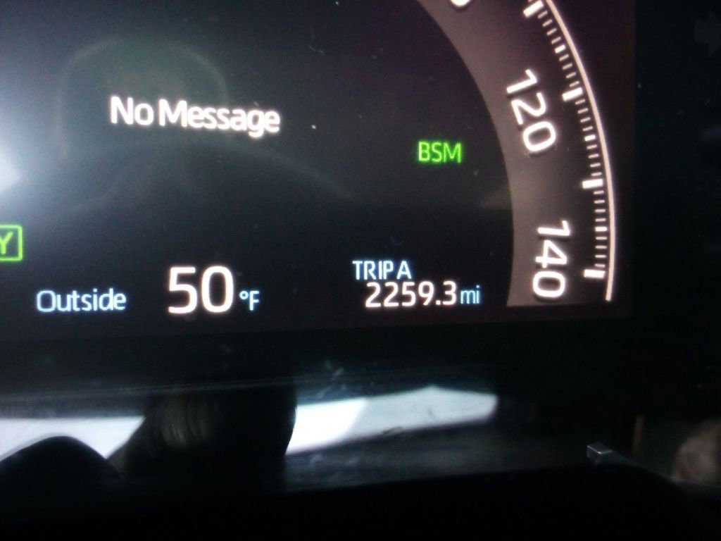 Used 2024 Toyota RAV4 XLE w/ Weather Package image 16