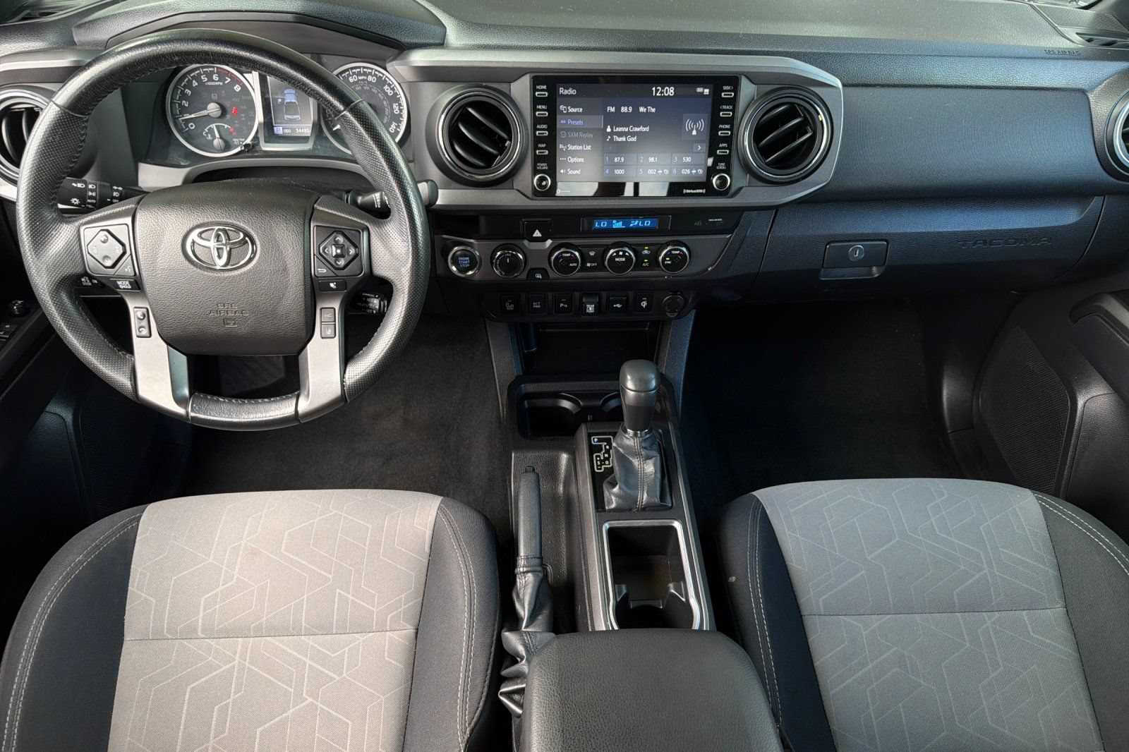 Used 2023 Toyota Tacoma TRD Off-Road w/ Technology Package AWD/4WD image 15