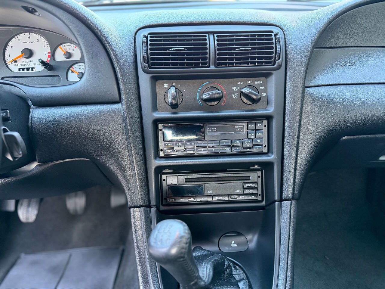 Used 1998 Ford Mustang Cobra image 19