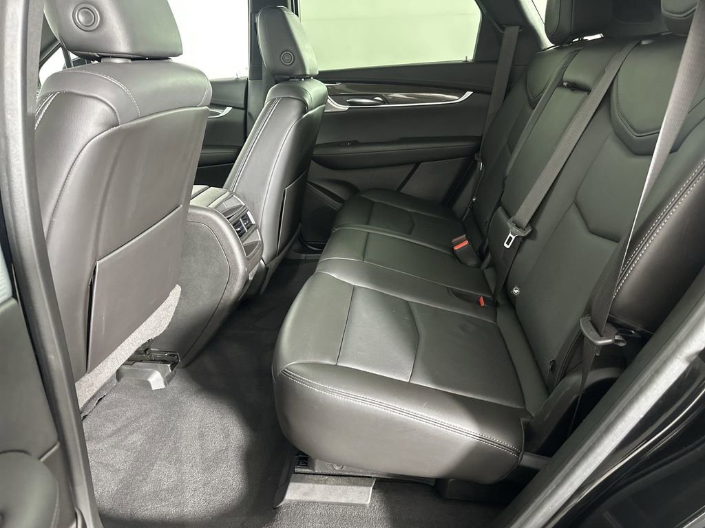 Used 2022 Cadillac XT5 Sportv w/ Technology Package image 28