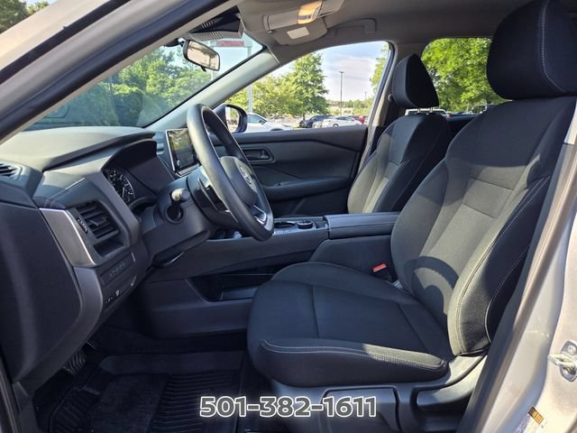 Used 2024 Nissan Rogue S AWD/4WD image 9