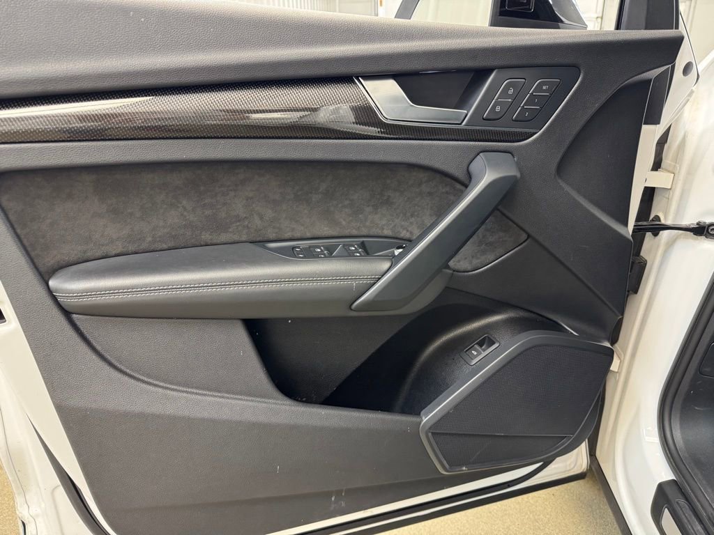 Used 2020 Audi SQ5 Premium Plus w/ Premium Plus Package image 8