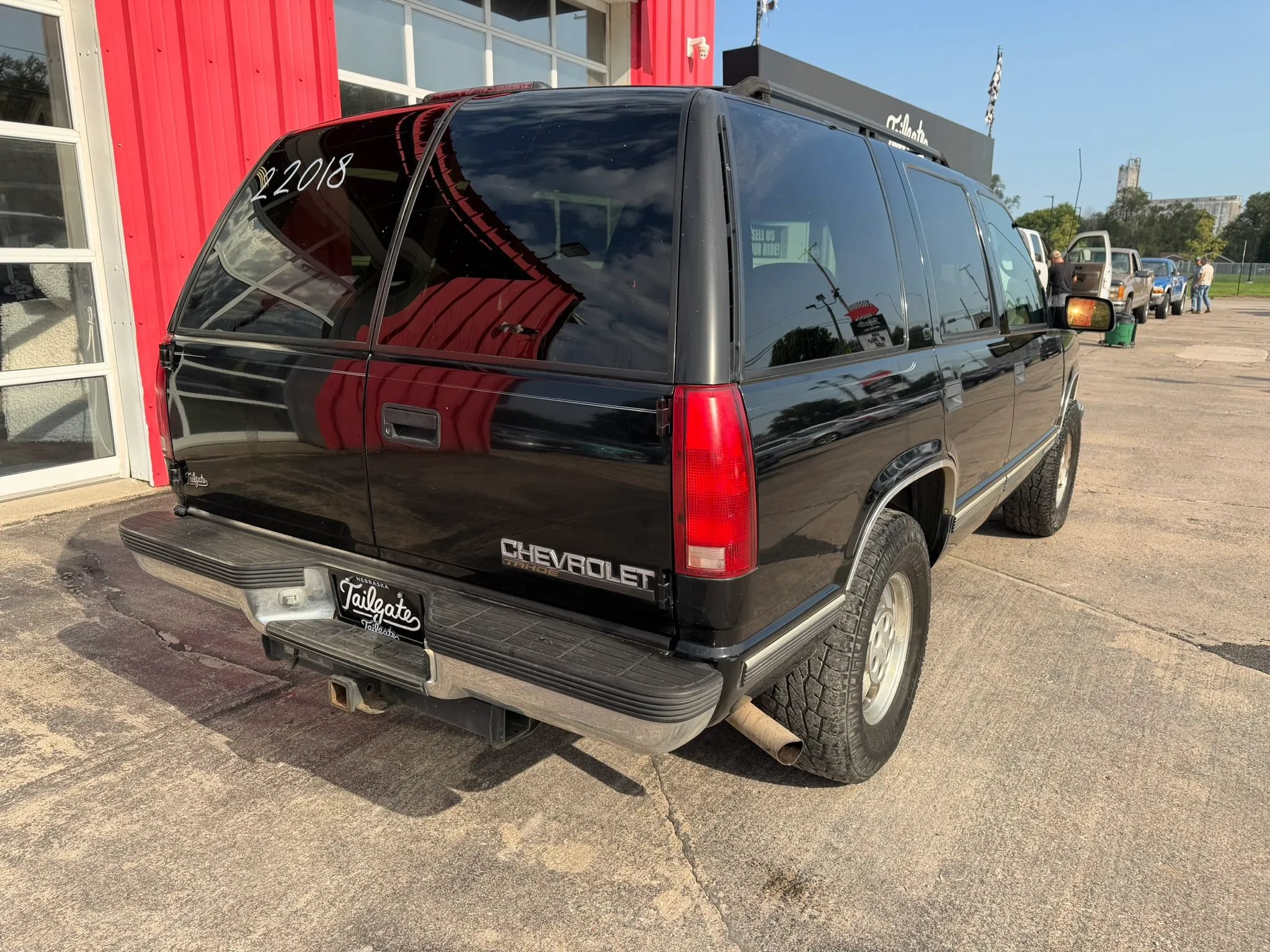 Used 1999 Chevrolet Tahoe Z71 w/ Comfort & Security Pkg AWD/4WD image 7