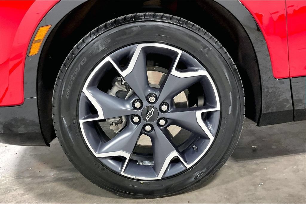 Used 2022 Chevrolet Blazer RS w/ Enhanced Convenience Package FWD image 10