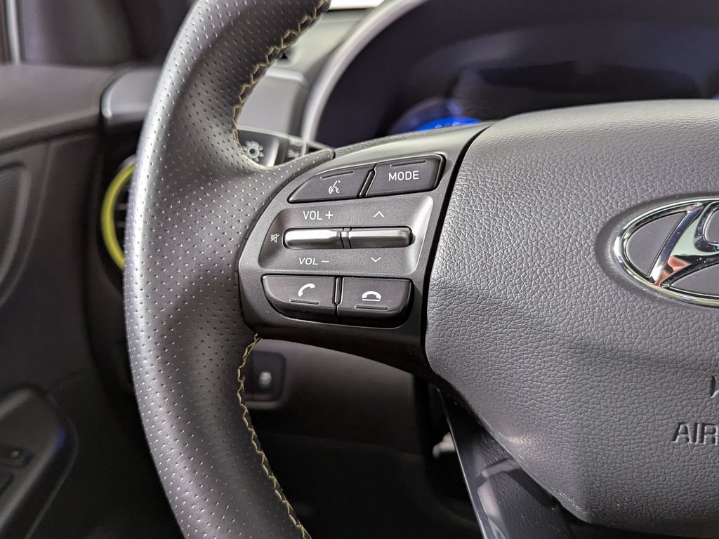Used 2019 Hyundai Kona Ultimate FWD image 32