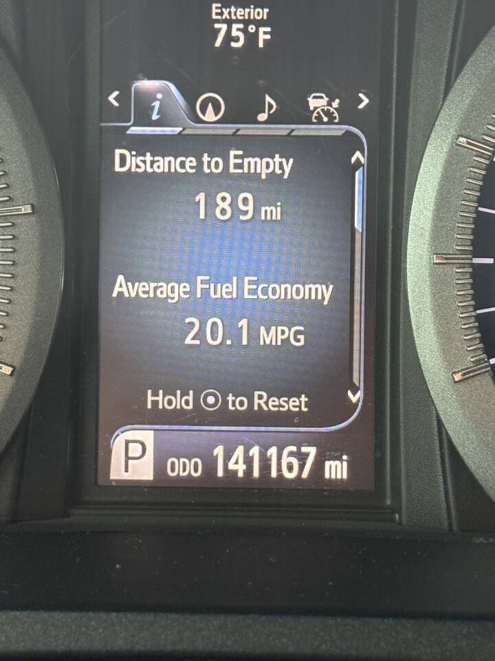 Used 2015 Toyota Sienna Limited Premium w/ Advanced Technology Package FWD image 13