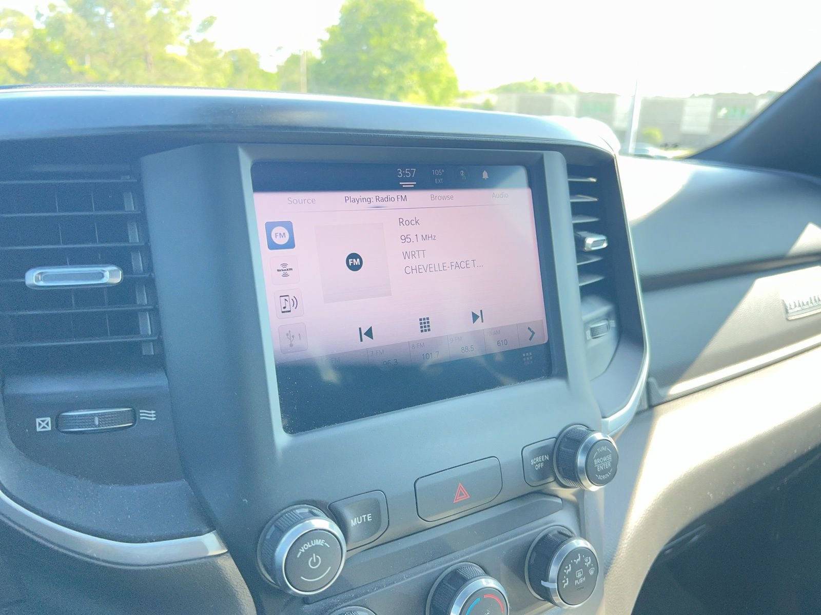 Used 2022 RAM 1500 Big Horn RWD image 8