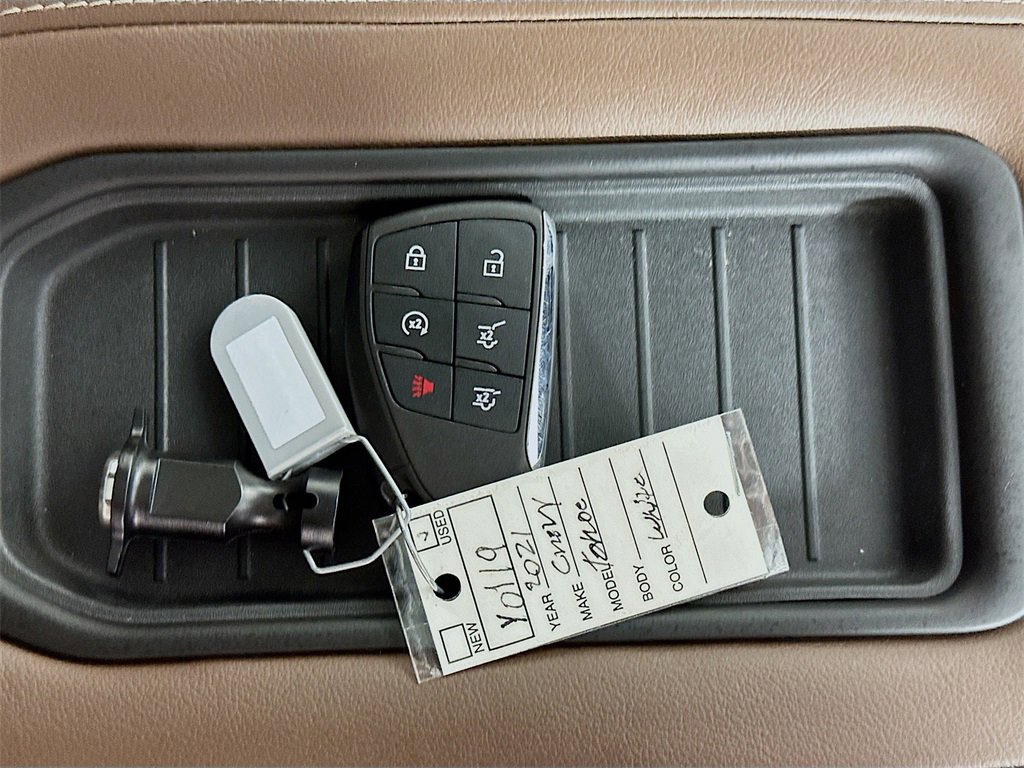 Used 2021 Chevrolet Tahoe High Country w/ Premium Package image 35