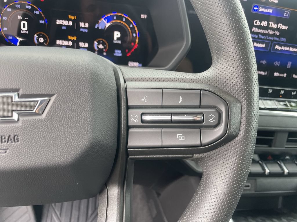 Used 2026 Chevrolet Colorado Trail Boss AWD/4WD image 17