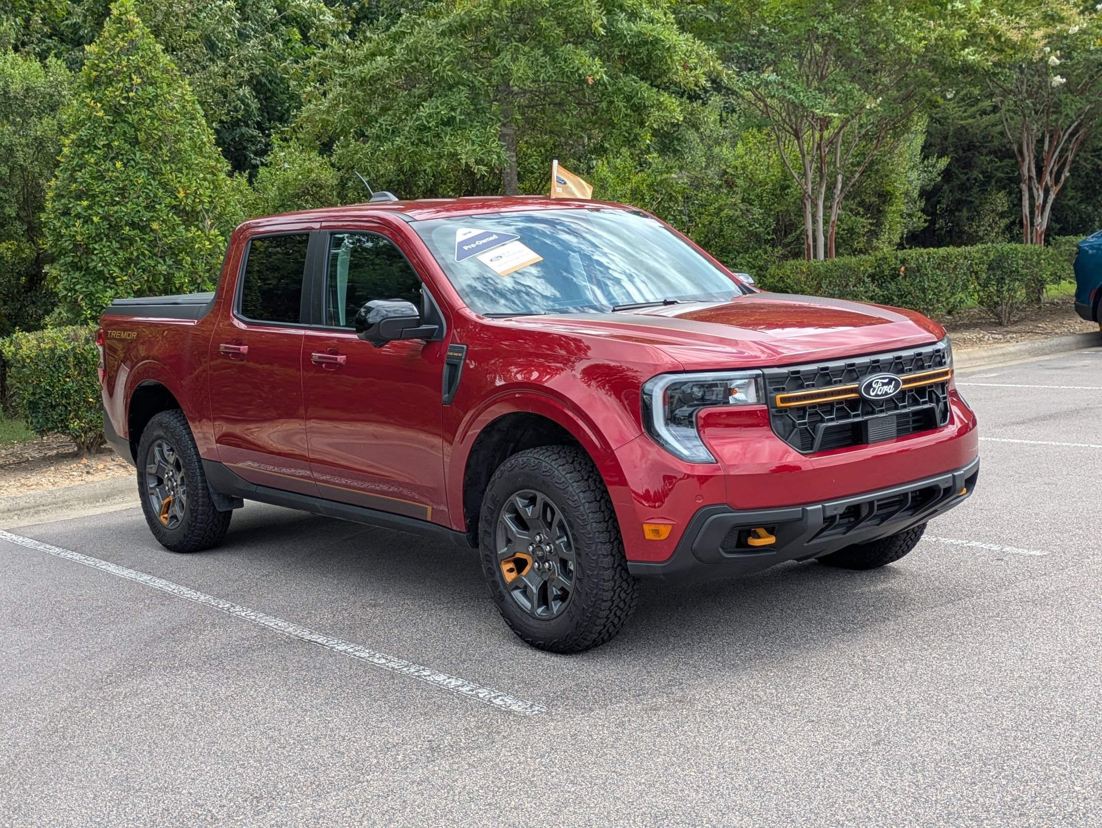 Certified 2025 Ford Maverick Tremor AWD/4WD video 1