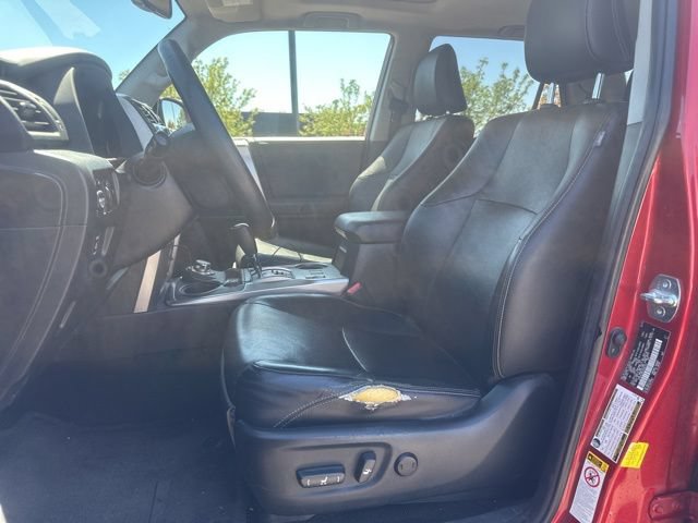 Used 2018 Toyota 4Runner Limited AWD/4WD image 10