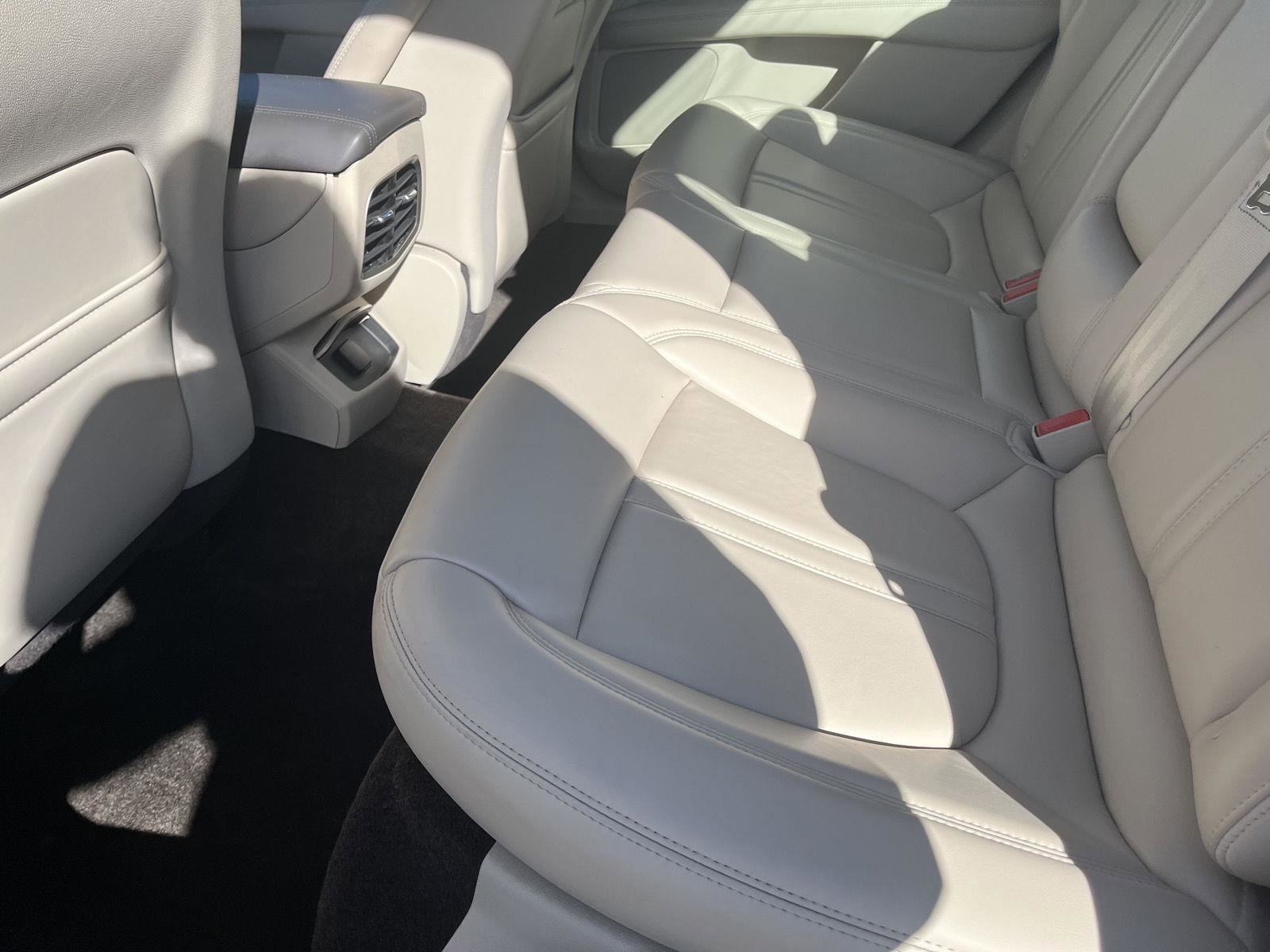 Used 2018 Lincoln MKZ Premiere w/ Magnetic Appearance Package image 16