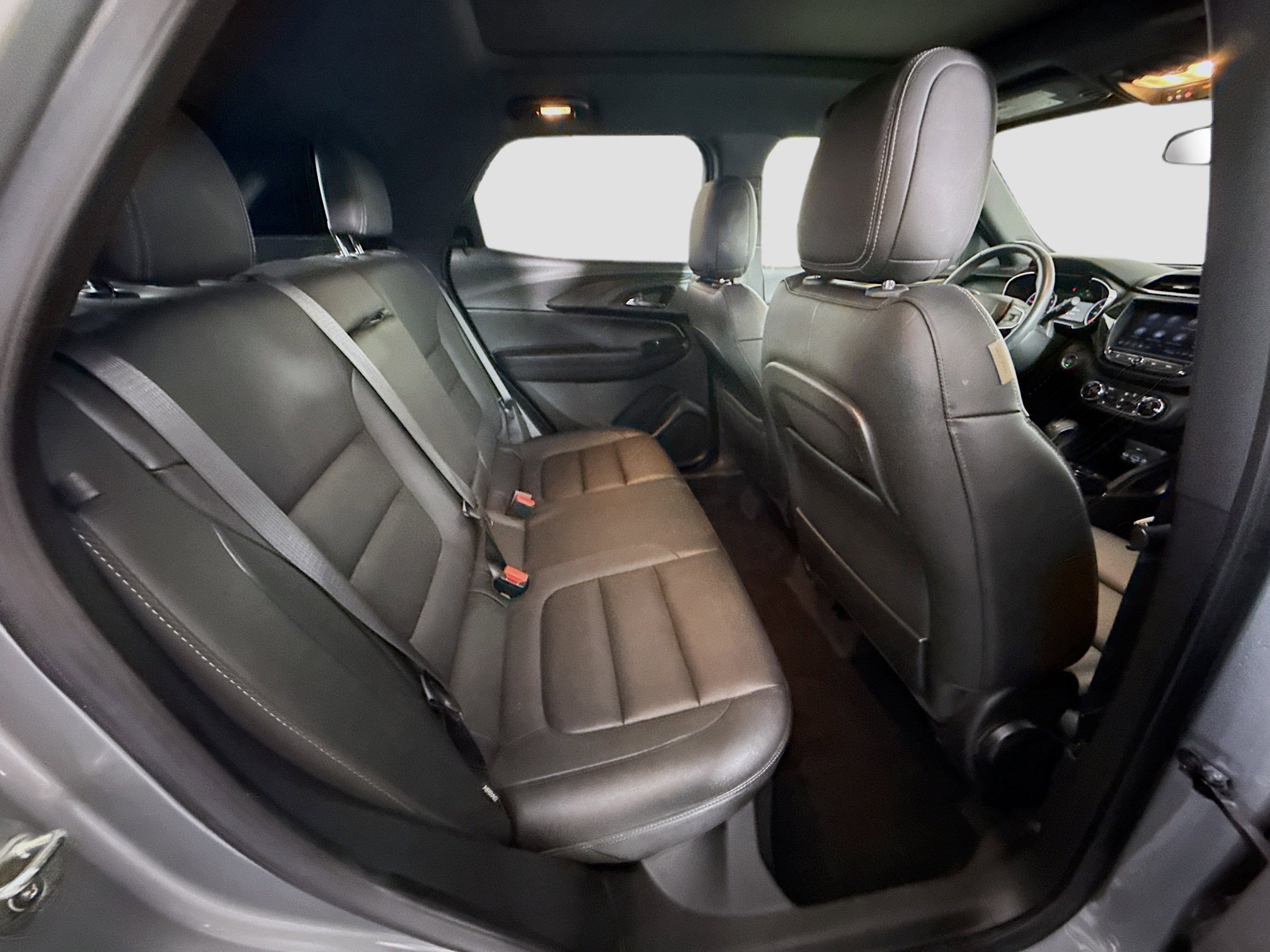 Used 2023 Chevrolet TrailBlazer ACTIV w/ Sun and Liftgate Package image 27