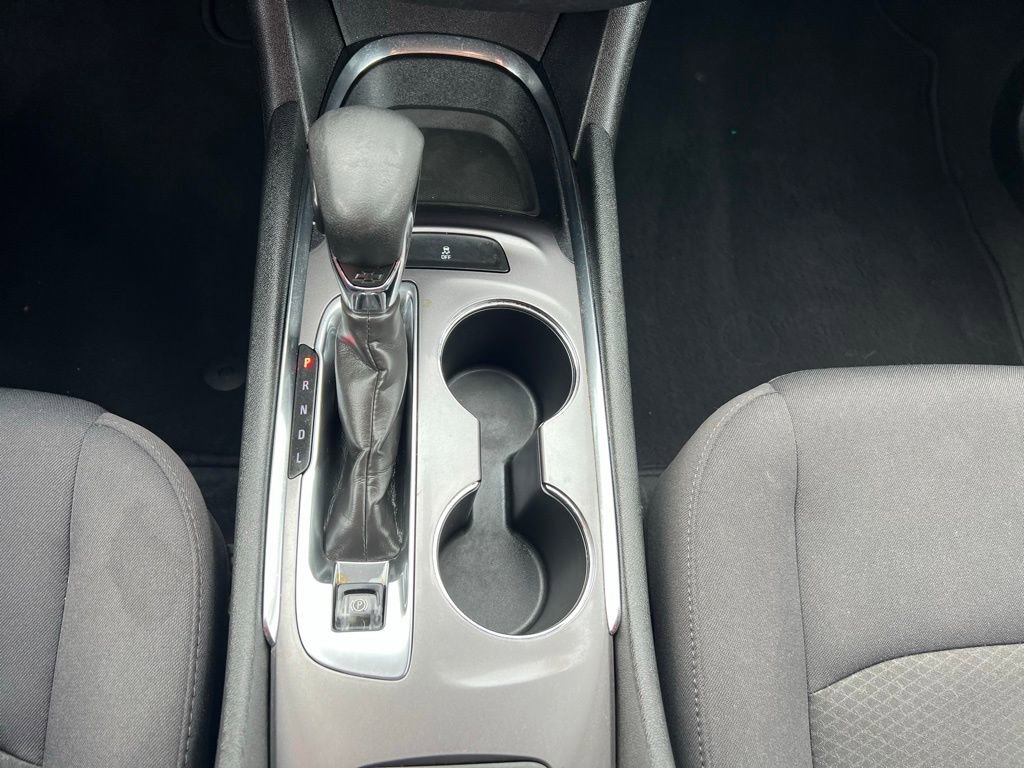 Used 2022 Chevrolet Malibu LT image 29