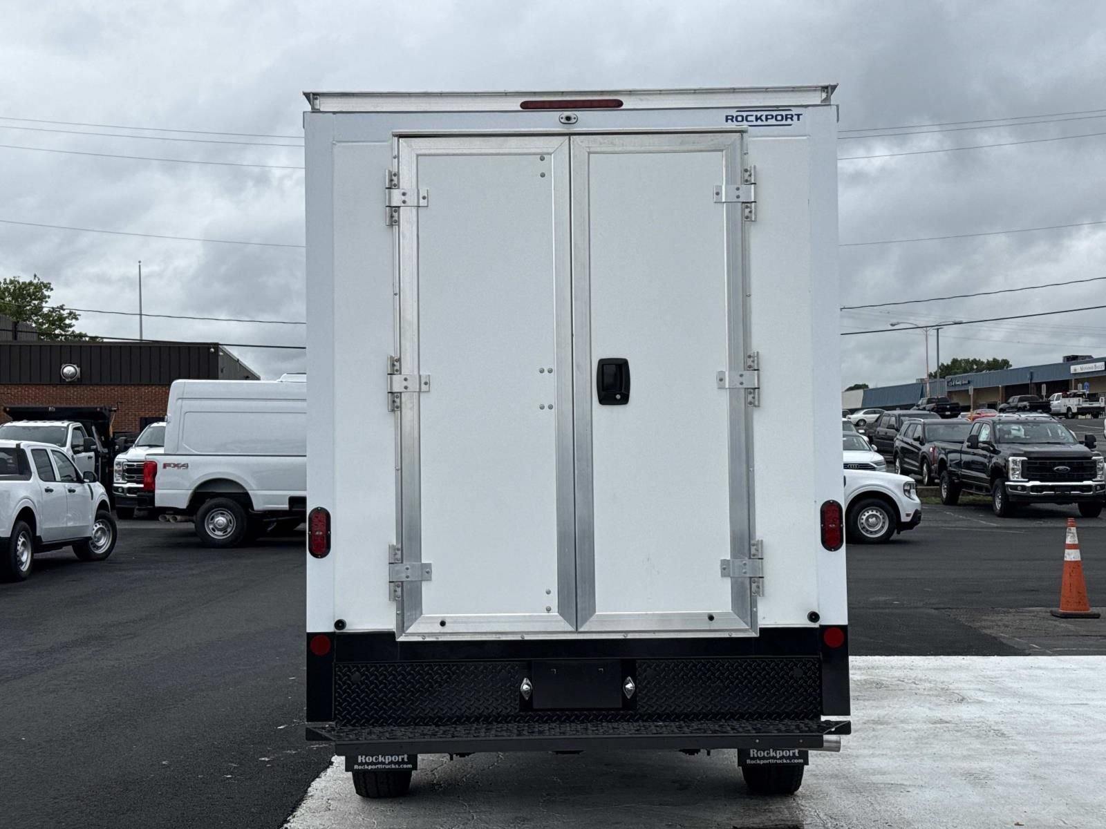 New 2026 Ford Transit 350 RWD image 4