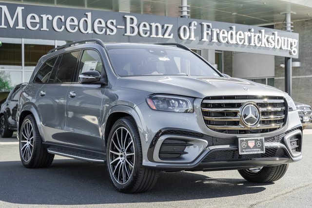 New 2026 Mercedes-Benz GLS 450 4MATIC image 1