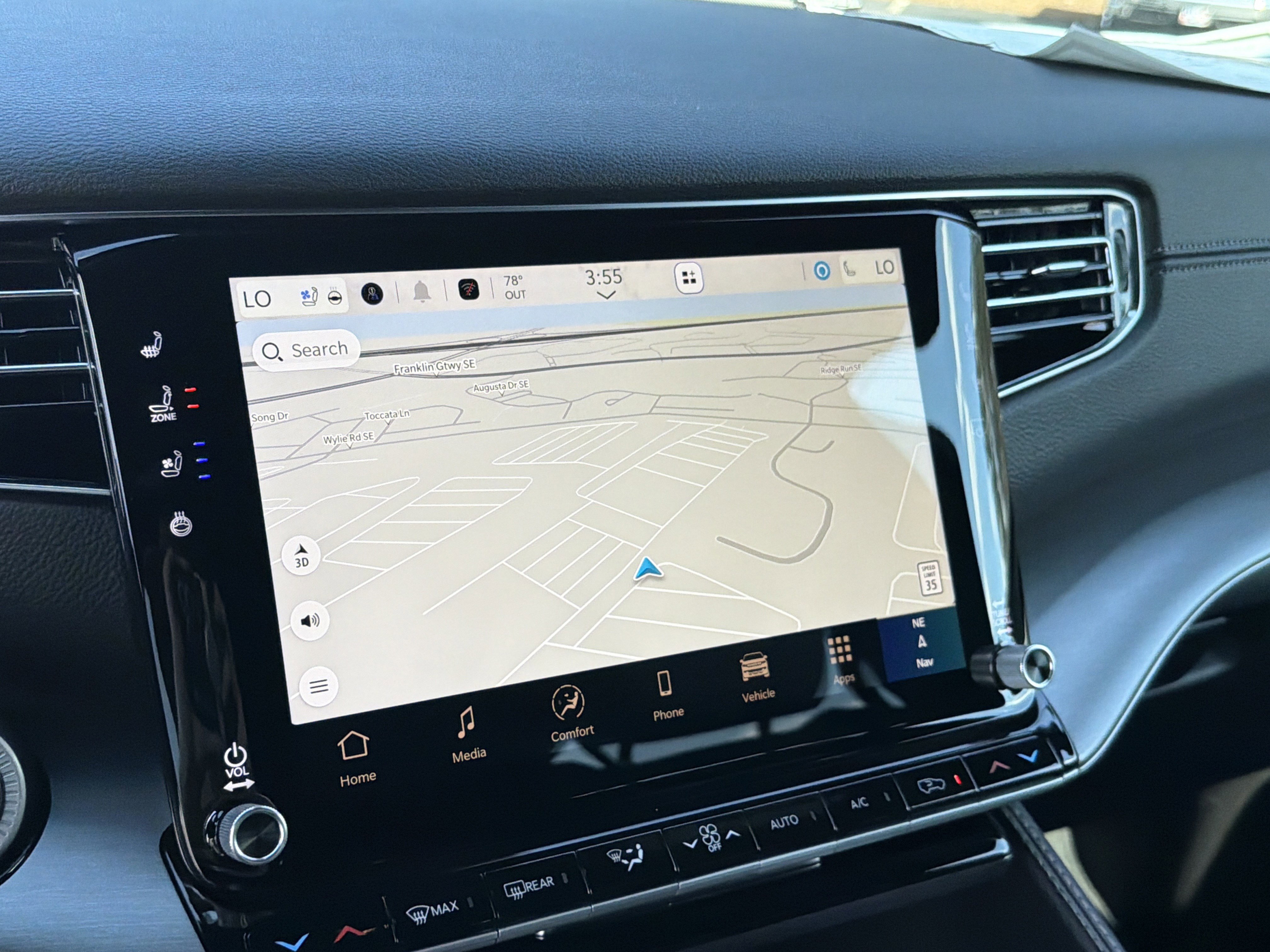 New 2026 Jeep Grand Wagoneer L 2WD image 35