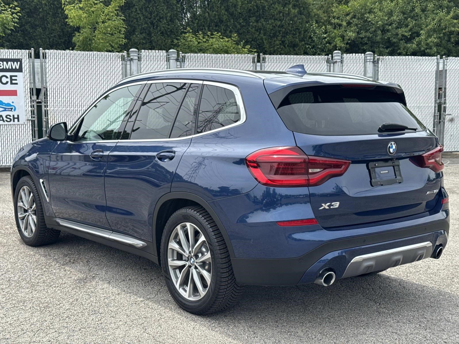 Used 2018 BMW X3 xDrive30i w/ Executive Package AWD/4WD image 7