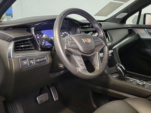 Certified 2023 Cadillac XT5 Sportv w/ Technology Package AWD/4WD image 11
