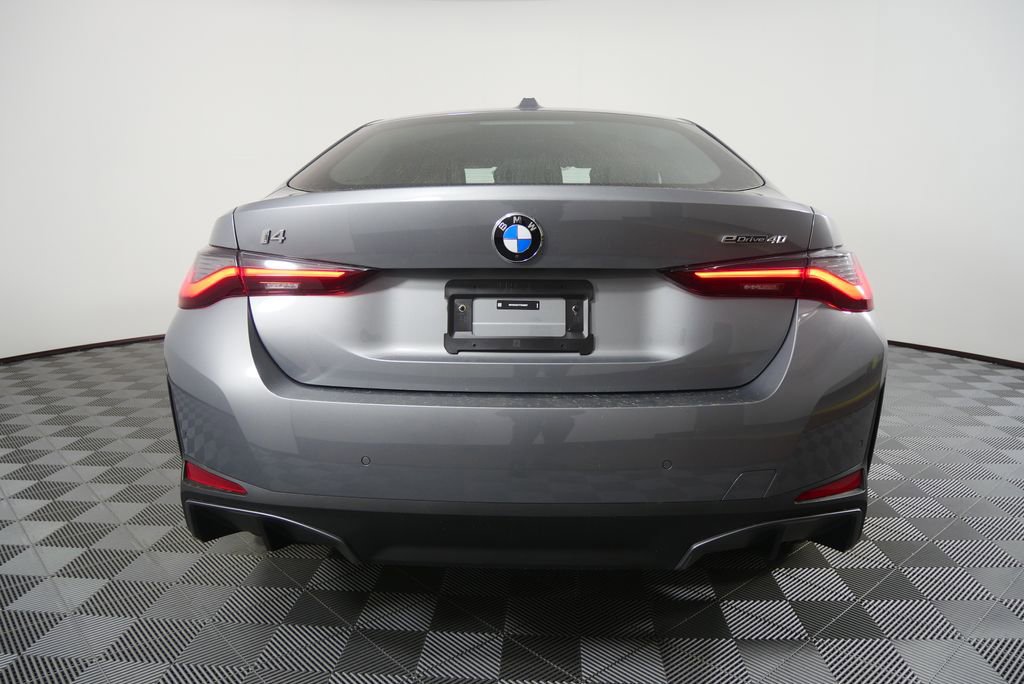 New 2026 BMW i4 eDrive40 image 4
