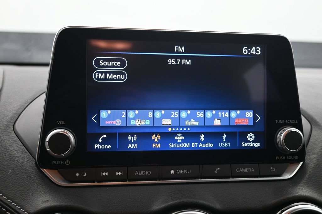 Used 2024 Nissan Sentra SV FWD image 27