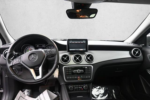 Used 2015 Mercedes-Benz GLA 250 4MATIC image 22