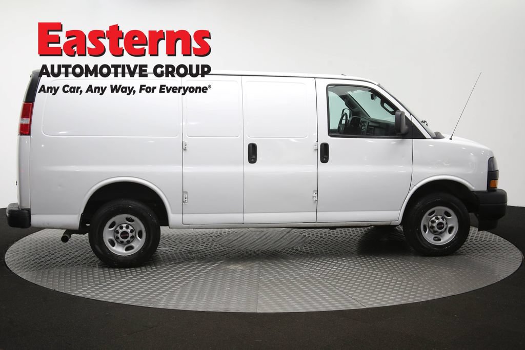 Used 2022 GMC Savana 2500 RWD image 37