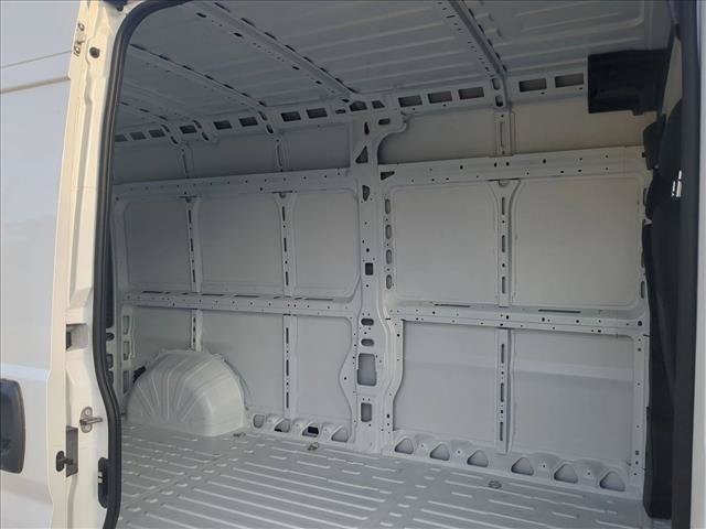 New 2026 RAM ProMaster 2500 FWD image 16