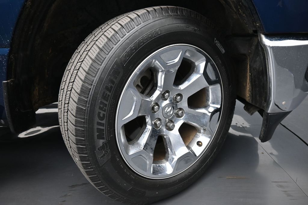 Used 2019 RAM 1500 Big Horn AWD/4WD image 36